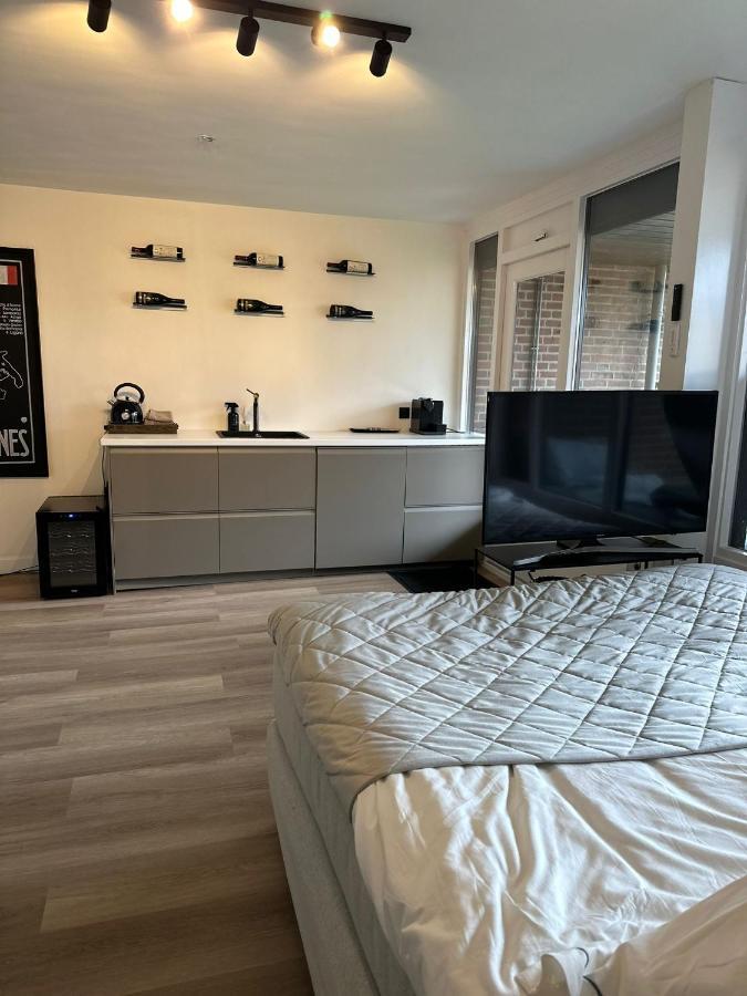 Appartamento Studio Aan De Maas Zwijndrecht Esterno foto