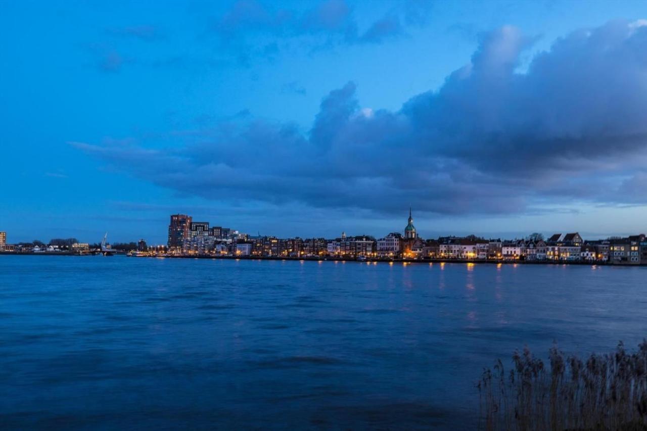 Appartamento Studio Aan De Maas Zwijndrecht Esterno foto